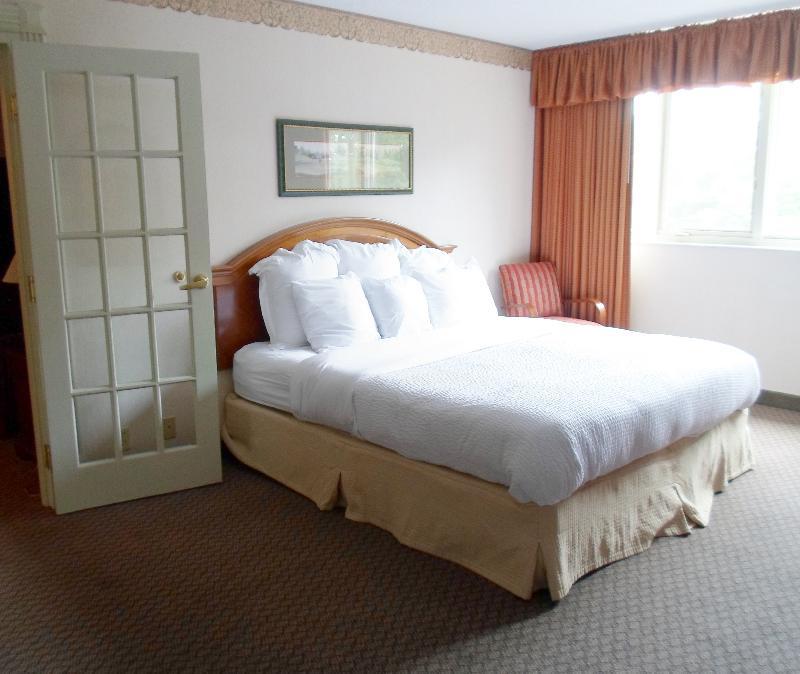 Quail Hollow Resort Trademark Collection By Wyndham Painesville Ngoại thất bức ảnh